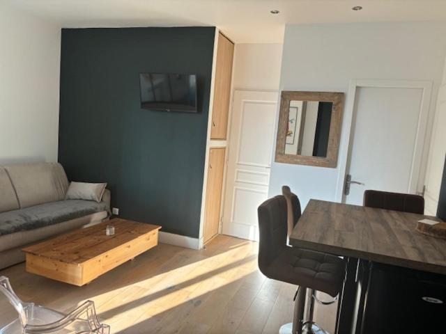 Studio Totalement Renove En Plein Centre-Ville Devant La Prefecture De Lyon Lião Exterior foto